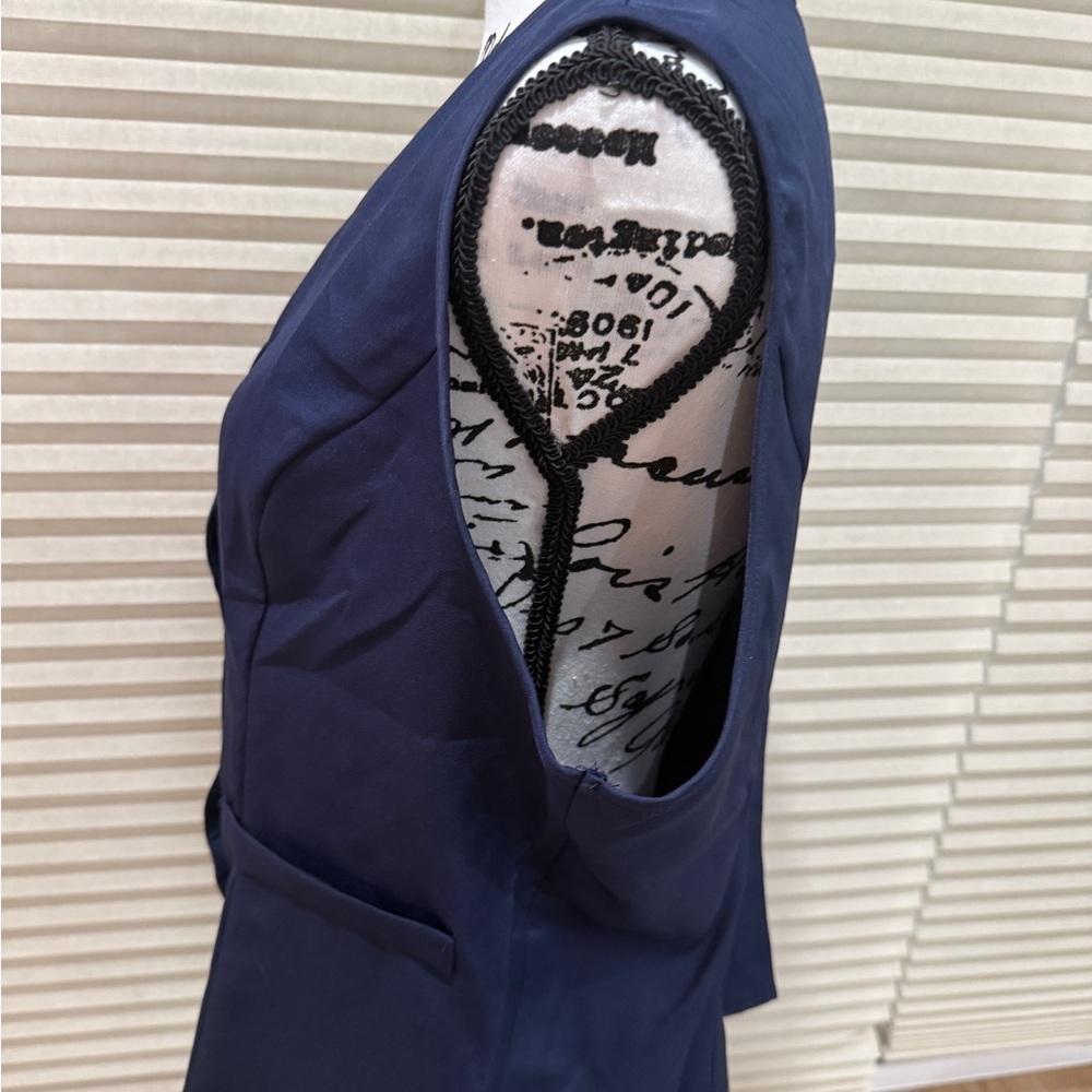 Navy Blue Button-Up Vest - Picture 2 of 2